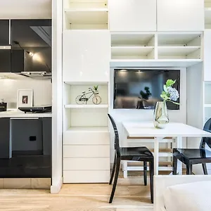 https://beplace-cenacolo-apartments.italymilanhotels.net