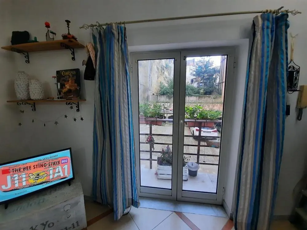 La Casa Nella Roccia Apartment Naples Italy