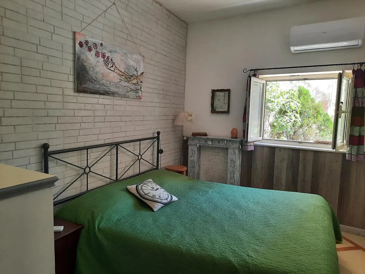 La Casa Nella Roccia Apartment Naples 0*,